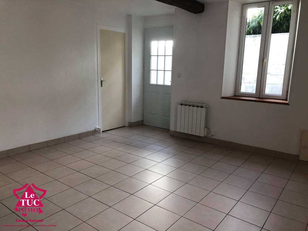 BRESSUIRE - Appartement centre-ville BRESSUIRE - Appartement centre-ville