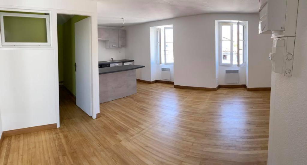 BRESSUIRE - Appartement centre ville BRESSUIRE - Appartement centre ville