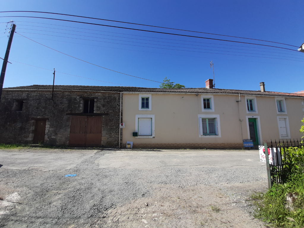 Maison Thiré 5 pièce(s) 114 m2 Maison Thiré 5 pièce(s) 114 m2
