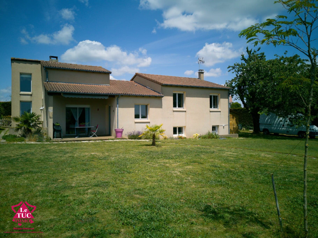 Maison 5 pièce(s) 122 m2 Maison 5 pièce(s) 122 m2