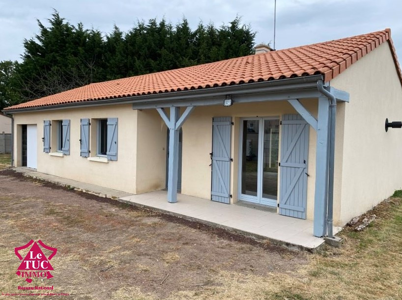 Maison Argenton L Eglise 4 pièce(s) 90 m2 Maison Argenton L Eglise 4 pièce(s) 90 m2