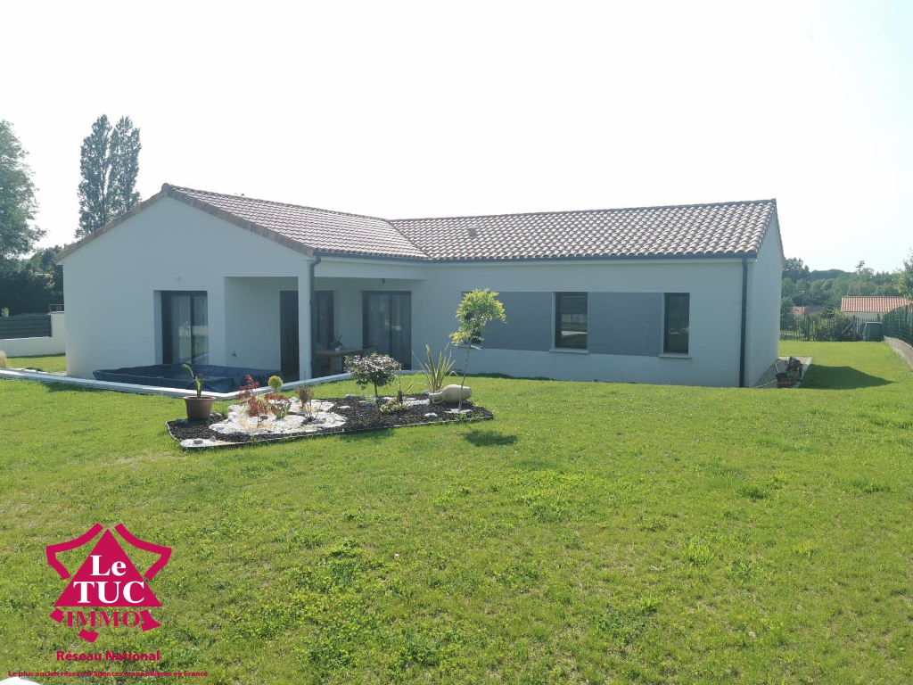 Maison Cerizay 140 m2 Maison Cerizay 140 m2