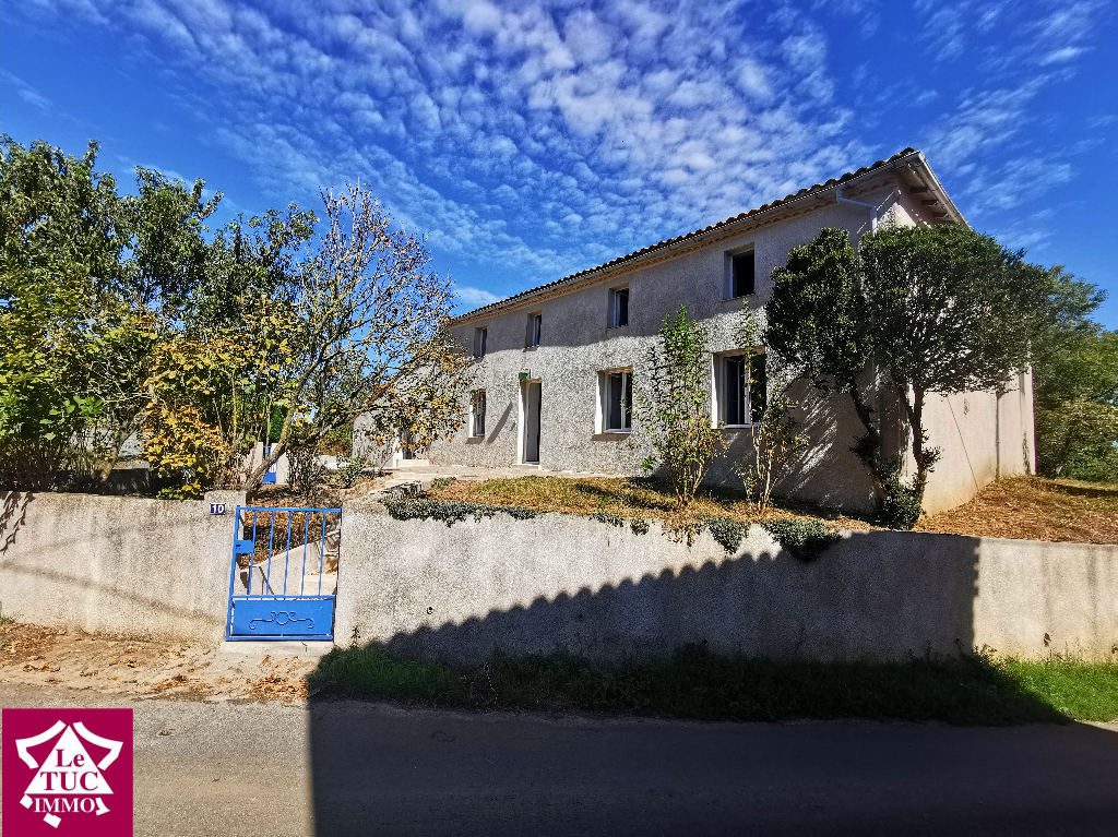 Maison Maison