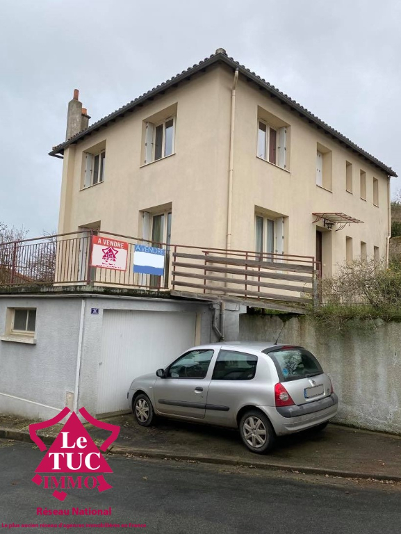Maison Argentonnay 4 pièce(s) 137 m2 Maison Argentonnay 4 pièce(s) 137 m2