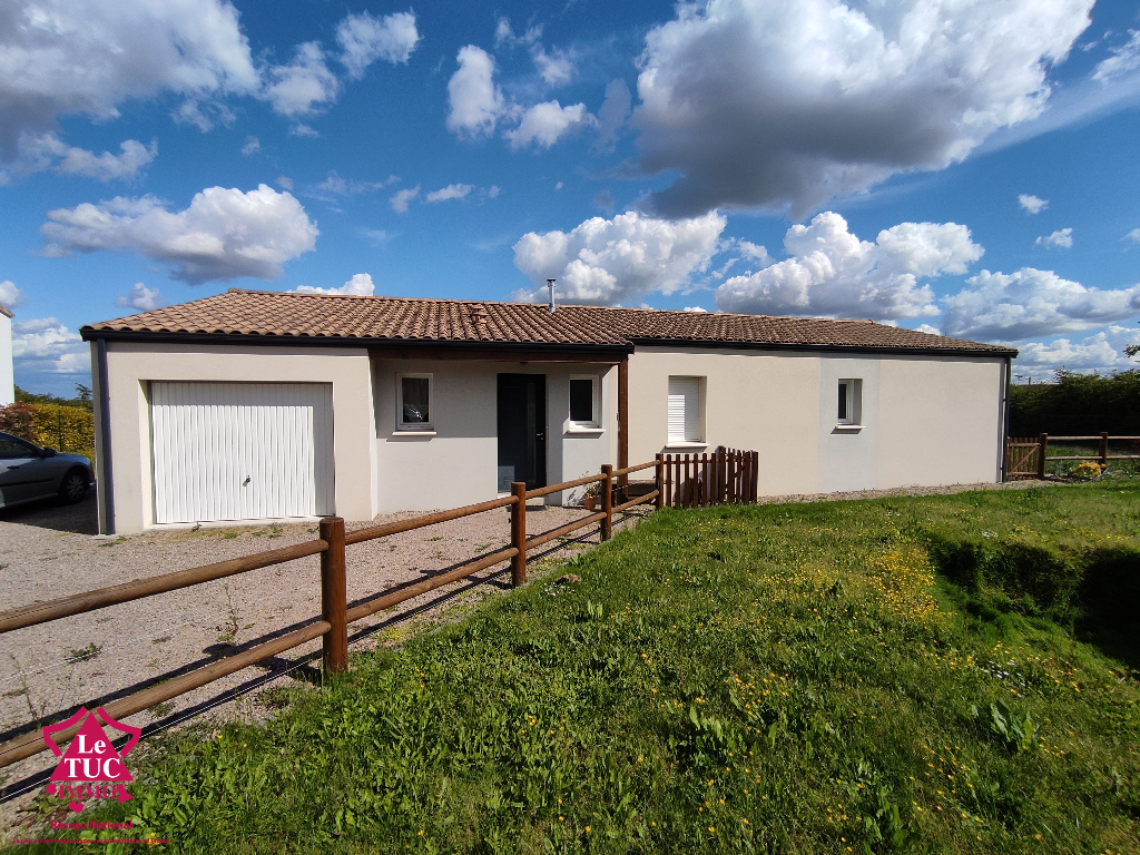 Pavillon de 2014 de 101 m2 commune ARGENTONNAY Pavillon de 2014 de 101 m2 commune ARGENTONNAY