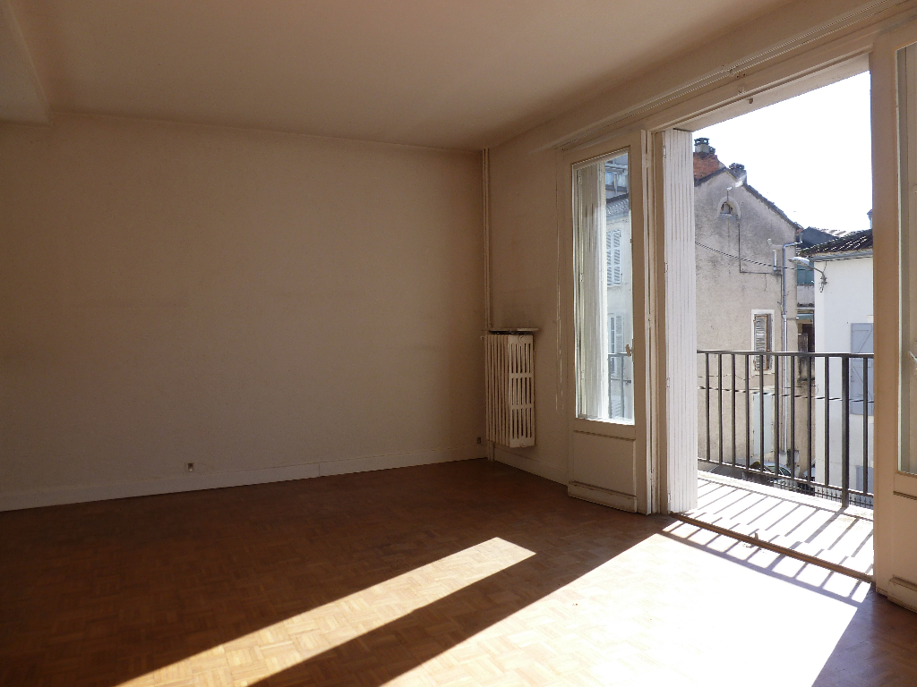 T3 idéalement placé avec ascenseur T3 idéalement placé avec ascenseur