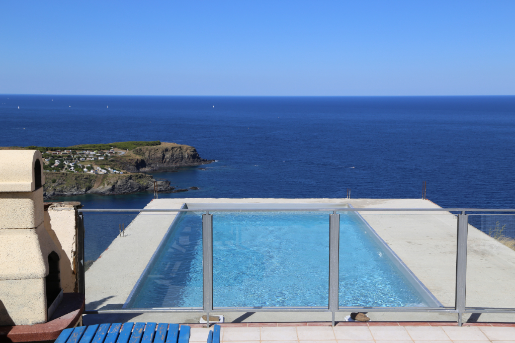 MAISON 120 M².PISCINE. VUE MER MAISON 120 M².PISCINE. VUE MER