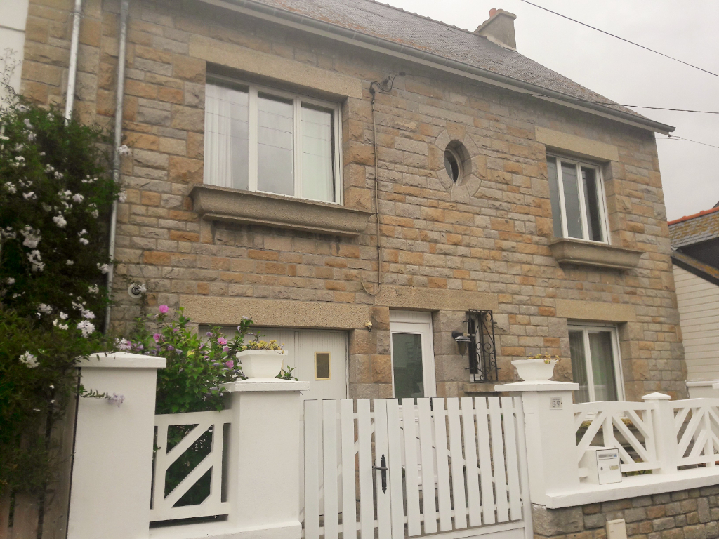 Maison Saint Malo 8 pièce(s) 180 m2 Maison Saint Malo 8 pièce(s) 180 m2