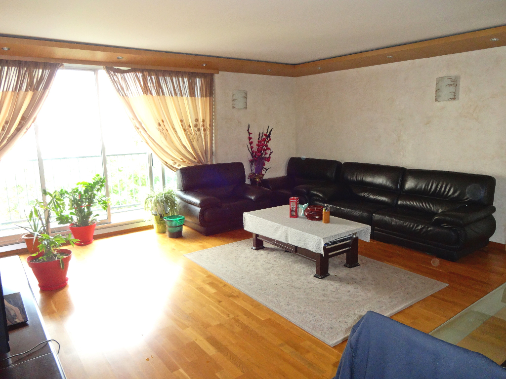 Appartement Chatillon 5 pièce(s) 100 m2 Appartement Chatillon 5 pièce(s) 100 m2