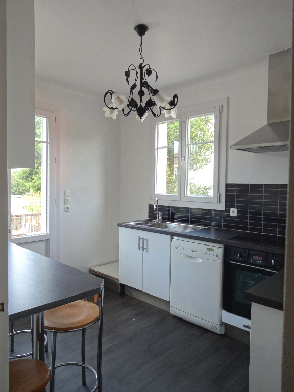 Appartement Chatillon 3 pièce(s) 64 m2 Appartement Chatillon 3 pièce(s) 64 m2
