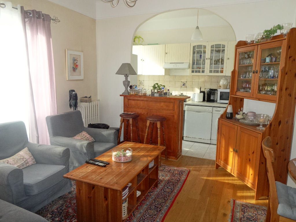 Appartement Montrouge 3 pièce(s) 59 m2 Appartement Montrouge 3 pièce(s) 59 m2