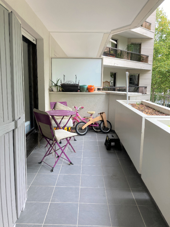 Appartement Chatillon 3 pièce(s) 70 m2 Appartement Chatillon 3 pièce(s) 70 m2