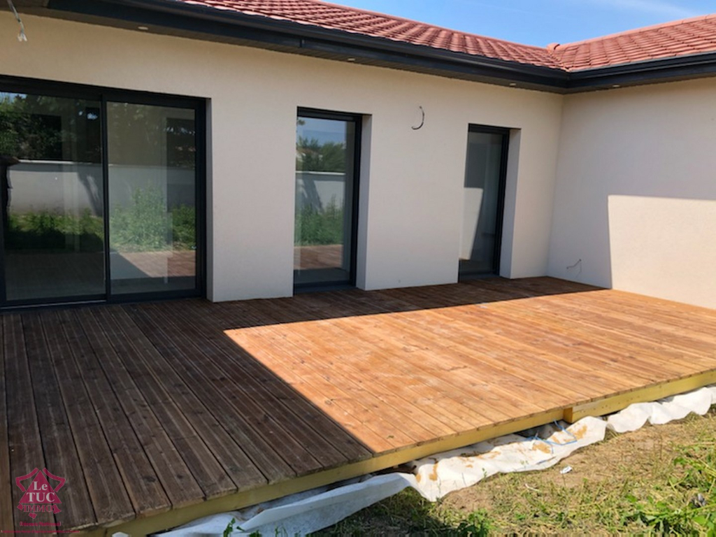 VILLA PLAIN - PIED - BALBIGNY VILLA PLAIN - PIED - BALBIGNY