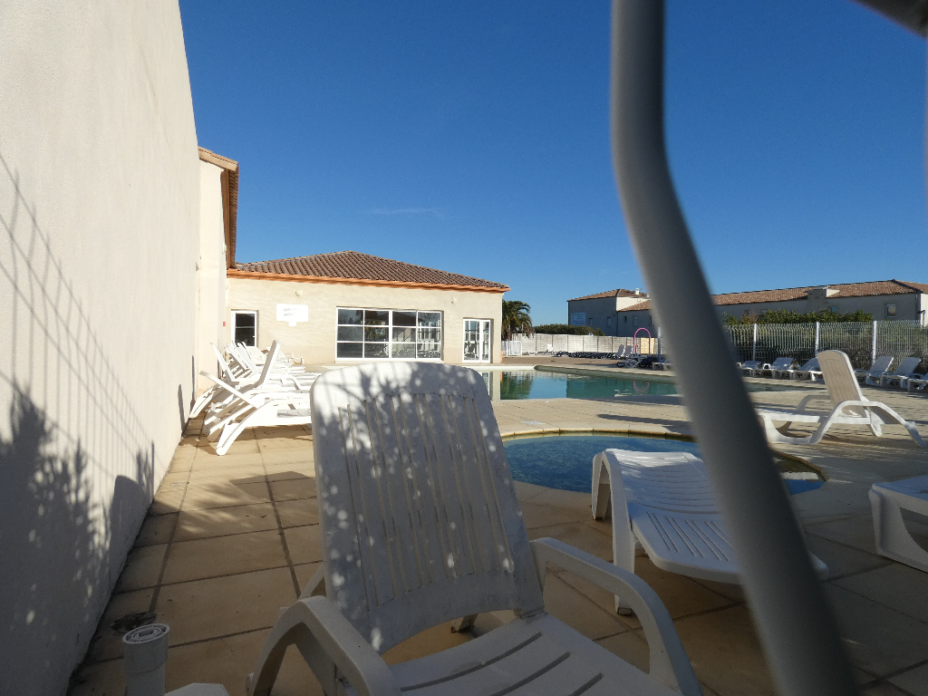 EXCLUSIF : Villa meublée ,P2 35 m2, terrasse, jardin et parking EXCLUSIF : Villa meublée ,P2 35 m2, terrasse, jardin et parking