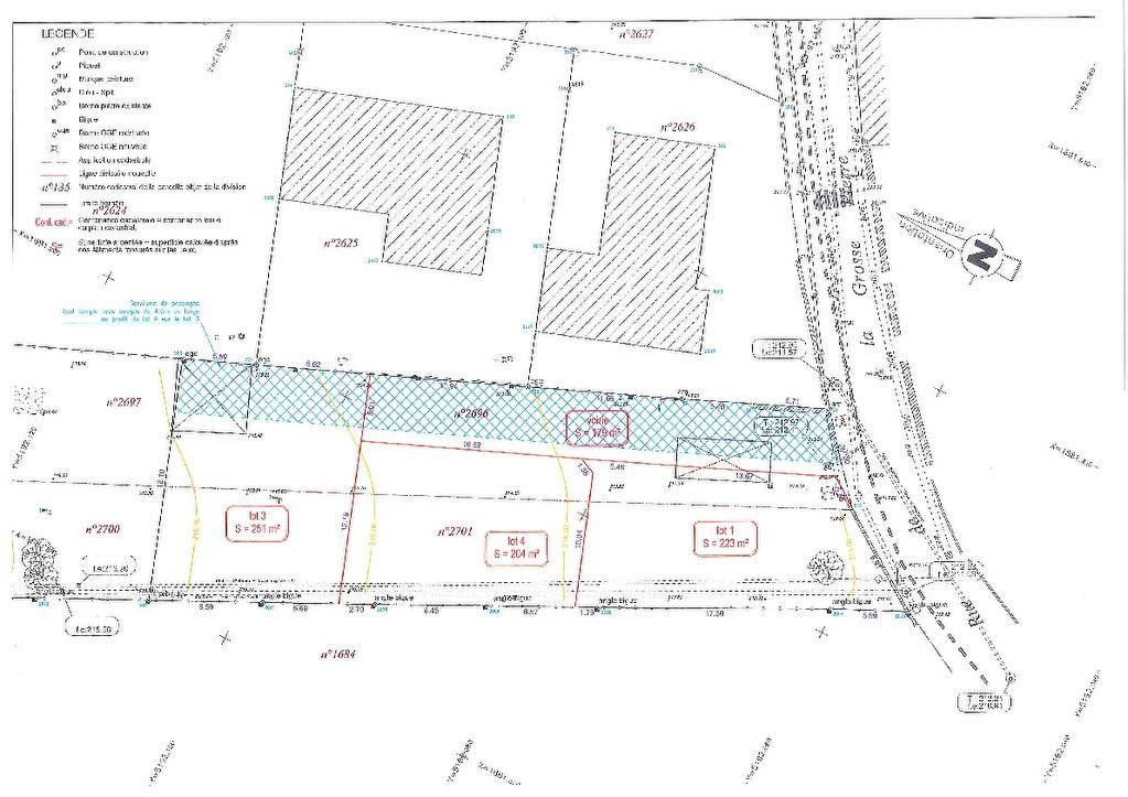 LAGNIEU - Terrain à bâtir de 858 m² LAGNIEU - Terrain à bâtir de 858 m²