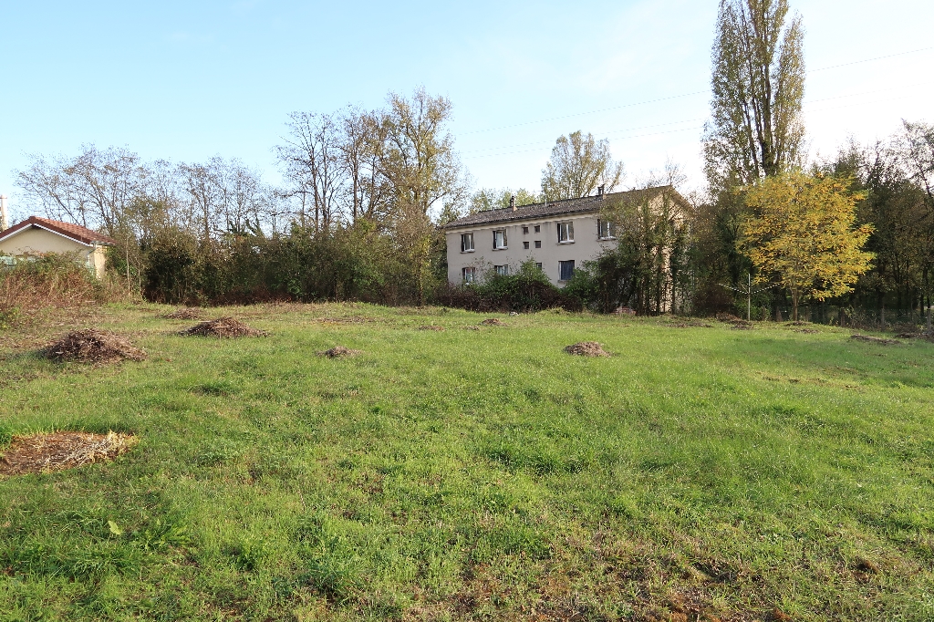 Montalieu Vercieu Terrain 1062 m2 Montalieu Vercieu Terrain 1062 m2