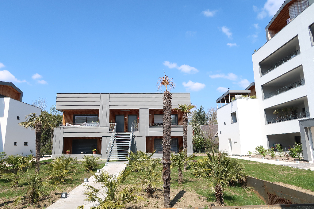 AIX LES BAINS - Lac - Appartement T3 de 72 m² avec loggia et garage AIX LES BAINS - Lac - Appartement T3 de 72 m² avec loggia et garage