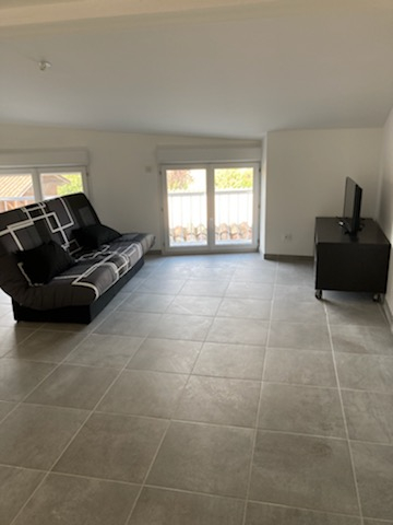 LOYETTES - T2 meublé de 40 m² LOYETTES - T2 meublé de 40 m²