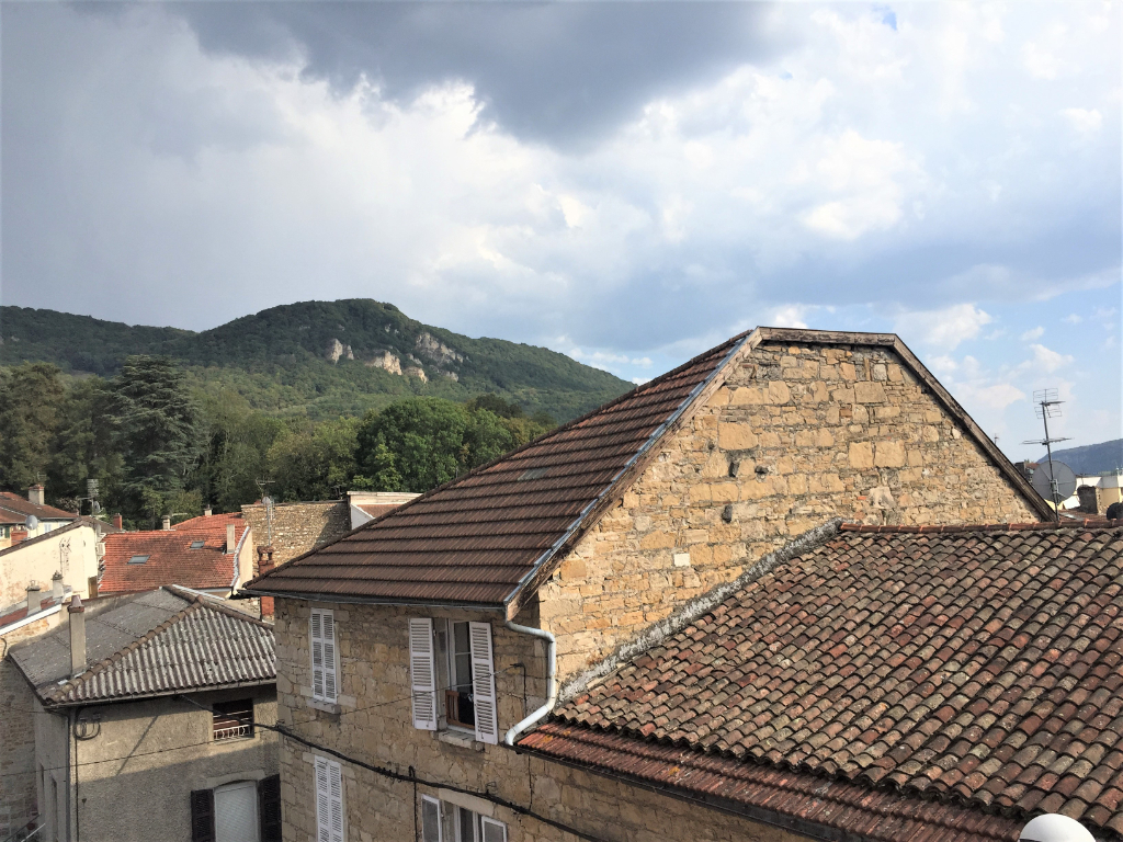 LAGNIEU - Appartement T3 de 56 m² LAGNIEU - Appartement T3 de 56 m²
