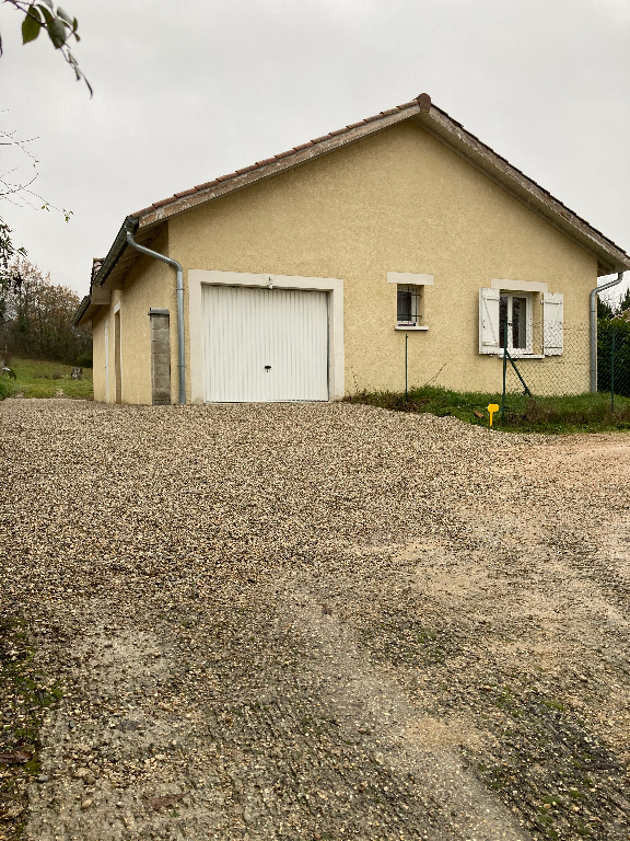 A 5 min MONTALIEU VERCIEU - Villa T4 plain-pied de 91 m² avec garage sur terrain de 1200 m² A 5 min MONTALIEU VERCIEU - Villa T4 plain-pied de 91 m² avec garage sur terrain de 1200 m²