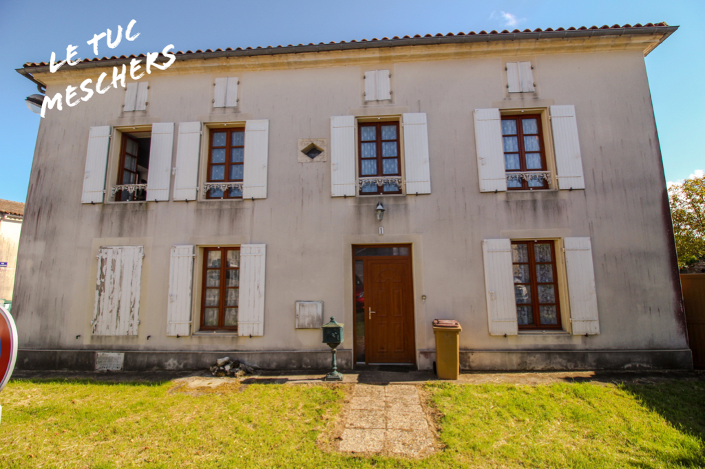 Mortagne sur Gironde Maison 190 m2 environ Mortagne sur Gironde Maison 190 m2 environ