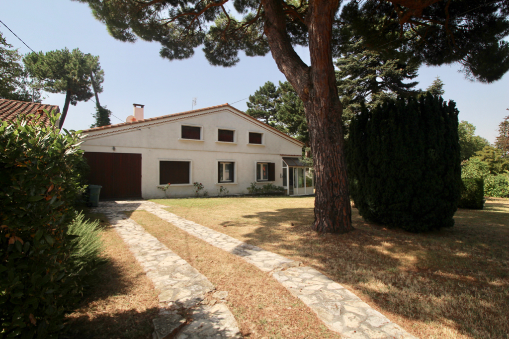 Meschers sur Gironde Maison 190 m2 env. Meschers sur Gironde Maison 190 m2 env.