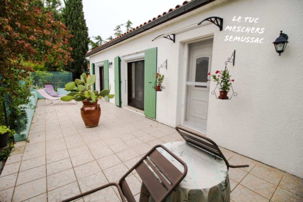 Meschers sur Gironde maison 200 m2 environ. Meschers sur Gironde maison 200 m2 environ.