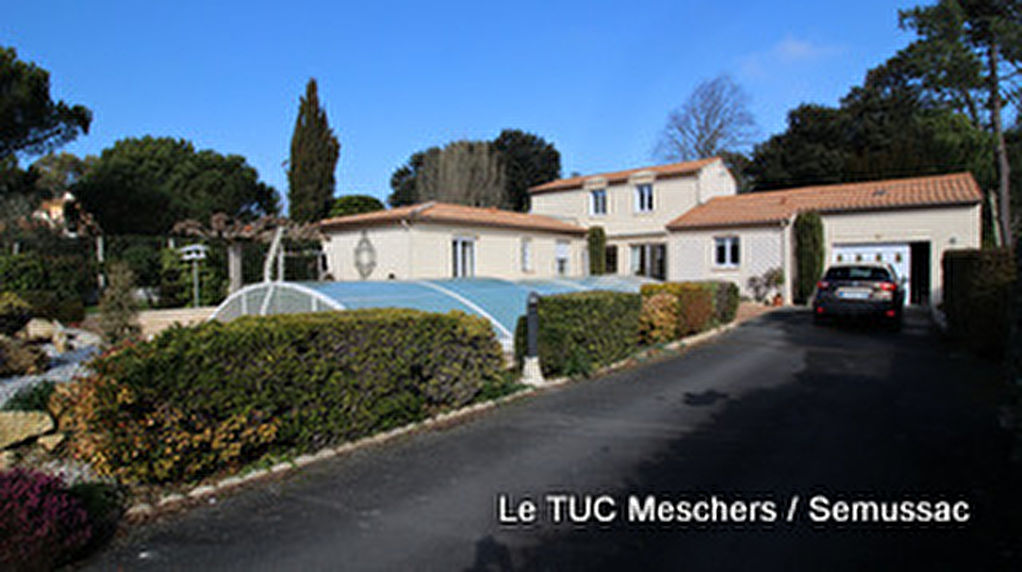 Meschers sur Gironde maison 200 m2 Meschers sur Gironde maison 200 m2