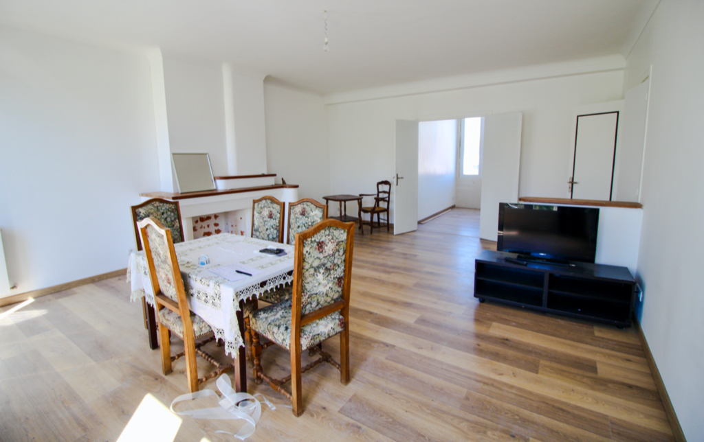 Appartement 4 pièce(s) Appartement 4 pièce(s)