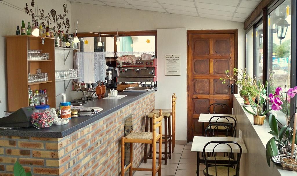 Entre MONTBRISON et SAINT ETIENNE HOTEL RESTAURANT BON CHIFFRE Entre MONTBRISON et SAINT ETIENNE HOTEL RESTAURANT BON CHIFFRE