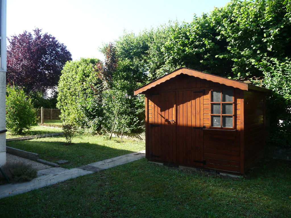 MAISON SUR SOUS - SOL - 4 CHAMBRES - BUXEROLLES MAISON SUR SOUS - SOL - 4 CHAMBRES - BUXEROLLES
