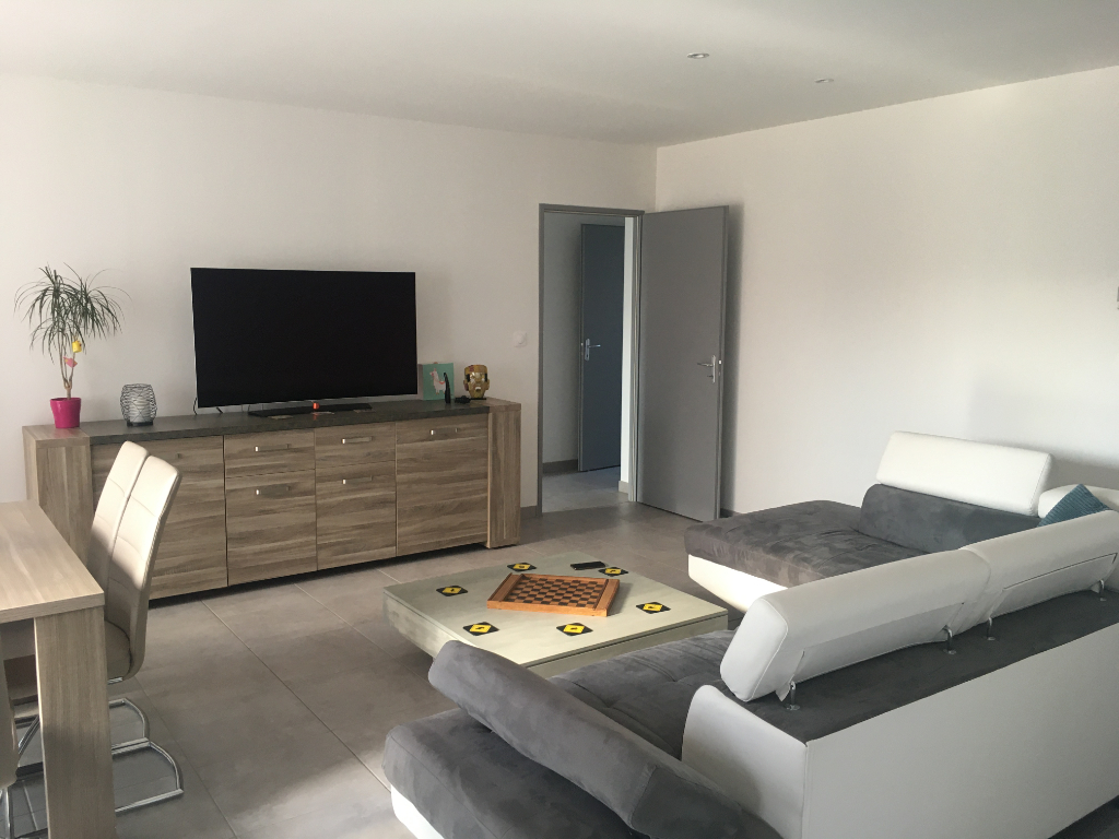POITIERS SECTEUR TRÈS CALME PLAIN-PIED NEUF 3 CHAMBRES STYLE TRES CONTEMPORAIN TERRAIN DE 442 M2 POITIERS SECTEUR TRÈS CALME PLAIN-PIED NEUF 3 CHAMBRES STYLE TRES CONTEMPORAIN TERRAIN DE 442 M2