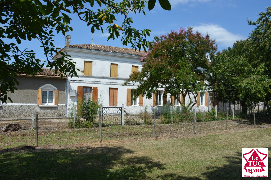 CARTELEGUE maison 7 pièces 150 m² à rénover CARTELEGUE maison 7 pièces 150 m² à rénover