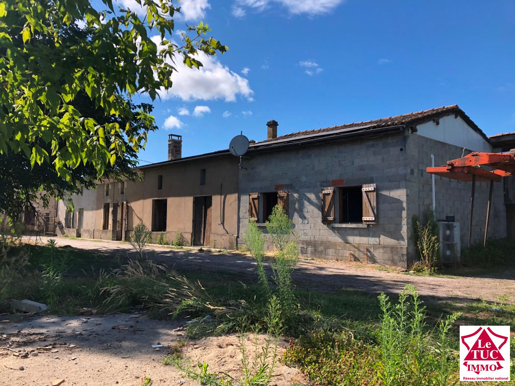 SAUGON MAISON 320 m² sur 7000 m² SAUGON MAISON 320 m² sur 7000 m²