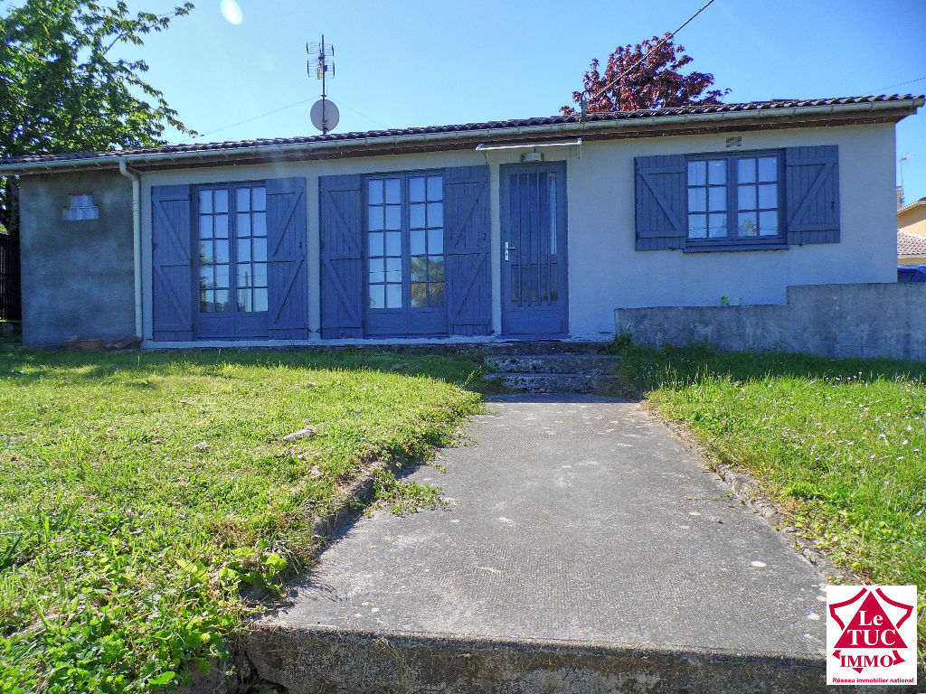 Maison Plassac 3 pièce(s) 82 m2 Maison Plassac 3 pièce(s) 82 m2