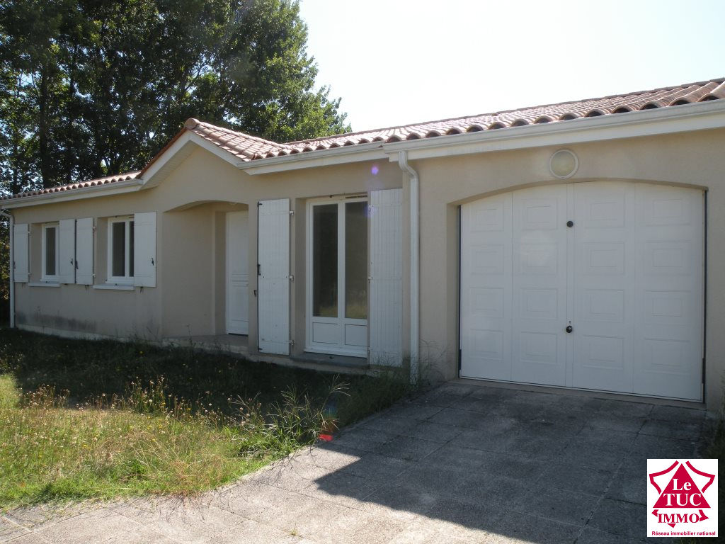ETAULIERS Maison 88 m² sur 804 m² ETAULIERS Maison 88 m² sur 804 m²