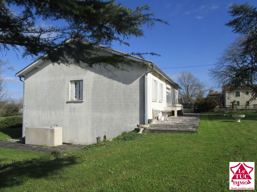 PROCHE ST CHRISTOLY DE BLAYE MAISON 5 CHAMBRES PROCHE ST CHRISTOLY DE BLAYE MAISON 5 CHAMBRES