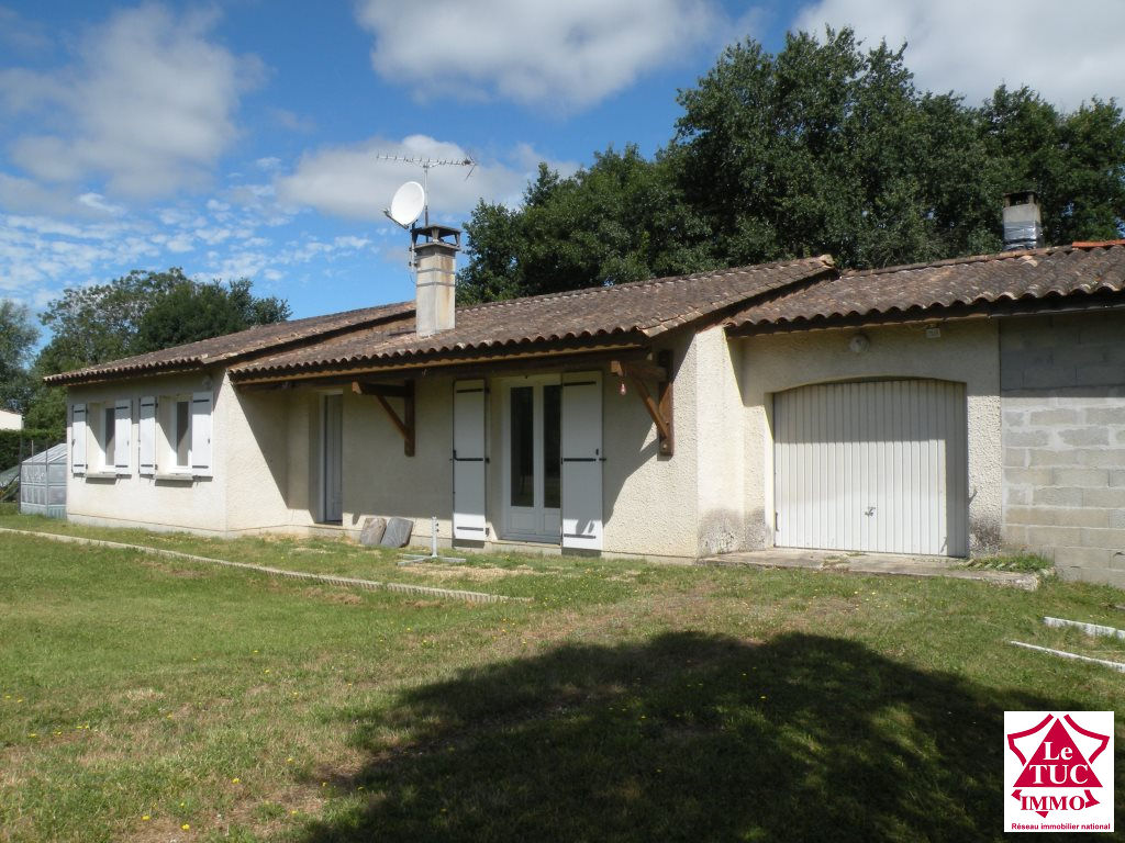 CORIGNAC Maison 115 m² 3 chambres sur 3 200m² CORIGNAC Maison 115 m² 3 chambres sur 3 200m²