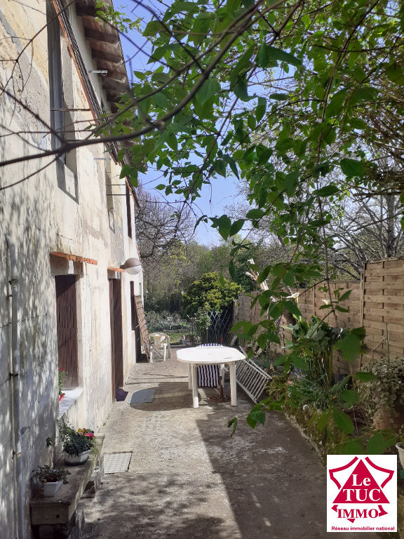 Immeuble de ville avec jardin Immeuble de ville avec jardin