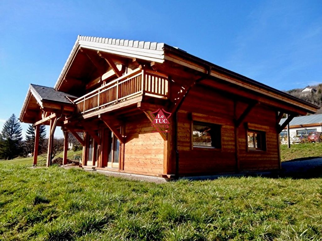 CHALET en MELEZE 5 pièce(s) 138 m2 + dépendances CHALET en MELEZE 5 pièce(s) 138 m2 + dépendances
