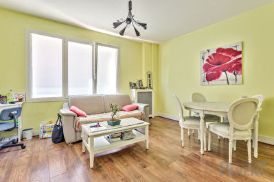 Vanves : 3 Pièces 56 m² Vanves : 3 Pièces 56 m²