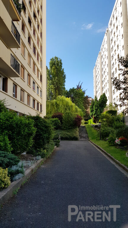 VANVES - 2 / 3 pièces de 55,12 m² VANVES - 2 / 3 pièces de 55,12 m²