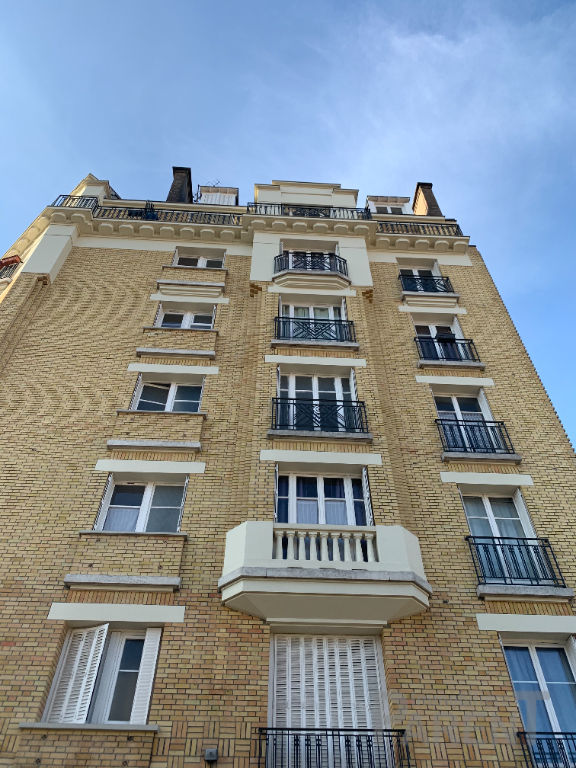 VANVES - Studio de 27,70 m² VANVES - Studio de 27,70 m²