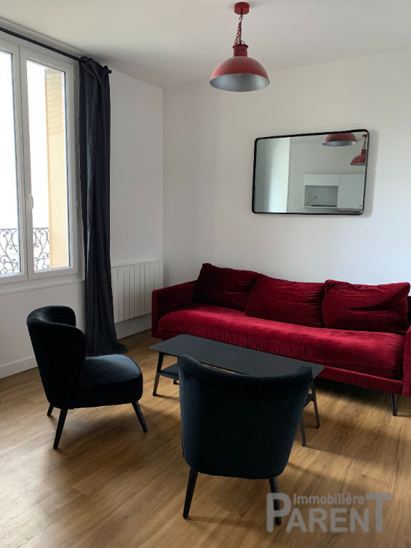 VANVES - 2 pièces Meublé de 33,09 m² VANVES - 2 pièces Meublé de 33,09 m²