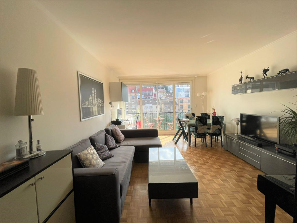 Appartement de type T3 refait à neuf de 68m² Appartement de type T3 refait à neuf de 68m²