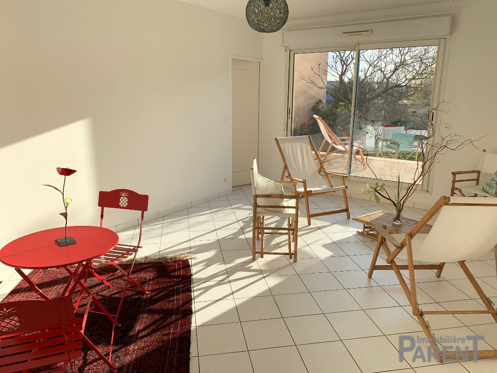 Appartement Etampes 2 pièce(s) 51.63 m2 avec jardin Appartement Etampes 2 pièce(s) 51.63 m2 avec jardin