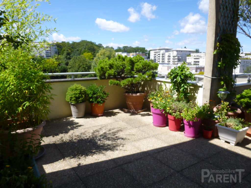 Appartement Chatillon 5 pièce(s) 105.60 m2 Appartement Chatillon 5 pièce(s) 105.60 m2