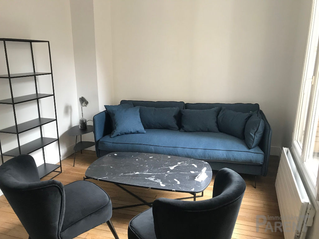 VANVES - 2 pièces Meublé de 30 m² VANVES - 2 pièces Meublé de 30 m²