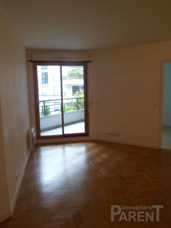 ISSY-LES-MOULINEAUX - 2 pièces de 43,78 m² ISSY-LES-MOULINEAUX - 2 pièces de 43,78 m²