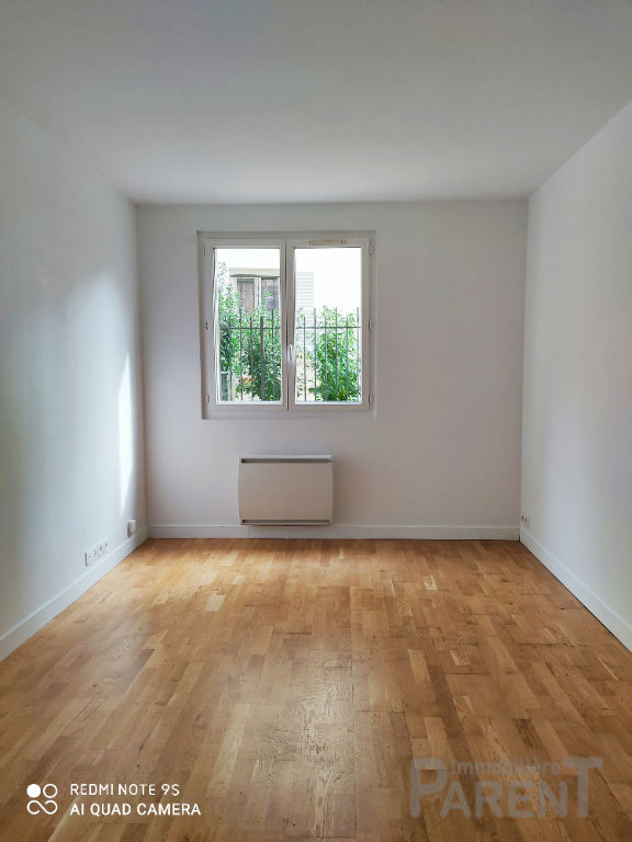 VANVES - 2/3 pièces de 41,60 m² VANVES - 2/3 pièces de 41,60 m²
